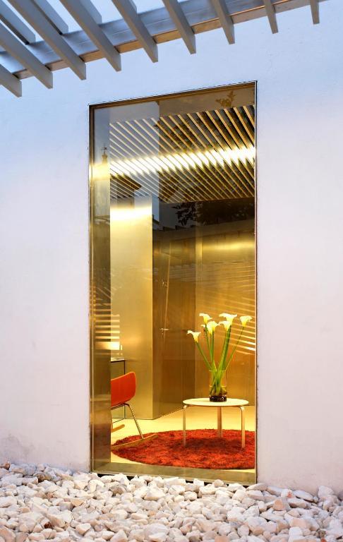 Boutique Hotel Holos Sevilha Exterior foto